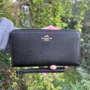 COACH Long Zip-Around Wallet Black Crossgrain Leather w Gold Hardware AUTHENTIC